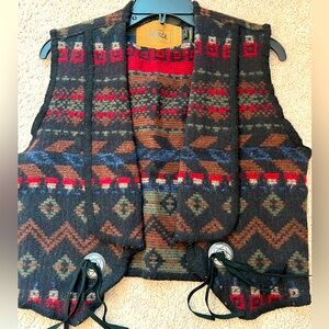 Vintage Woolrich Southwestern Tribal Aztec vest